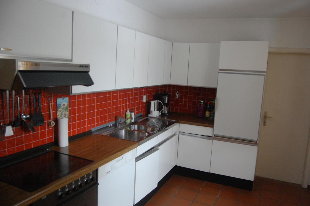 Barrierefreie 3-Zi.-Ferienwohnung Mit Gartenzugang In Ruhiger, Zentrumsnaher Lage Oberammergau Zewnętrze zdjęcie